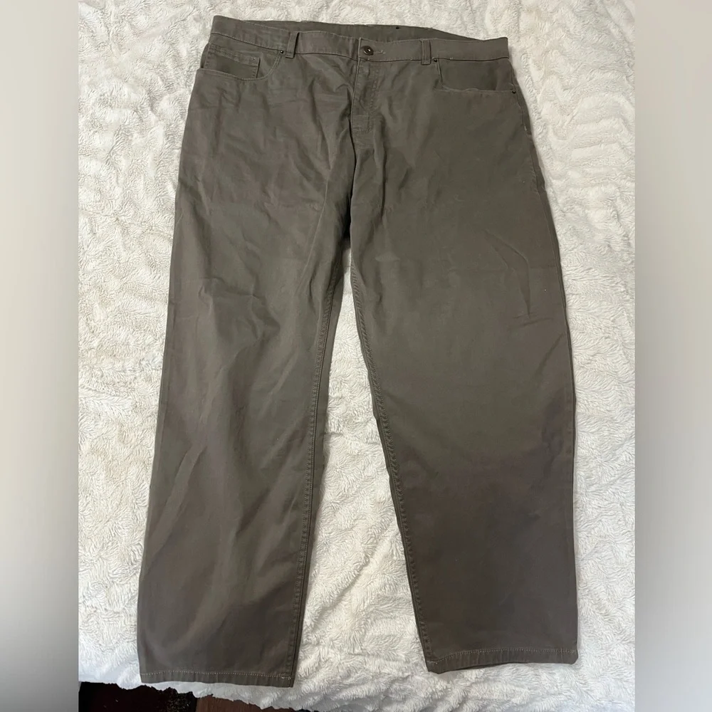 George Men's Chinos in Dark Gray Khaki 42x30